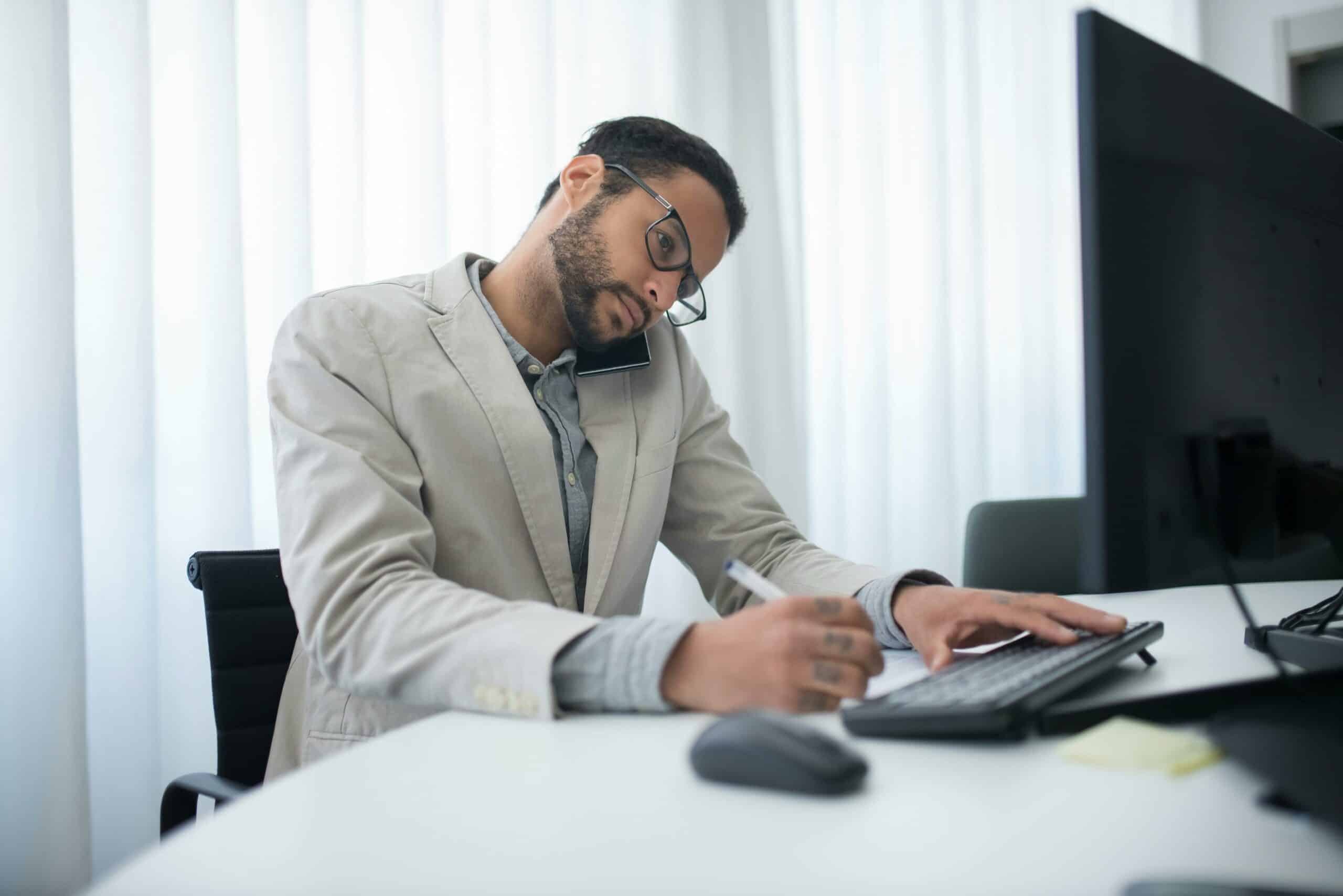 Men In Workforce International Men’s Day: Supporting Men's Wellbeing in the Workplace ...